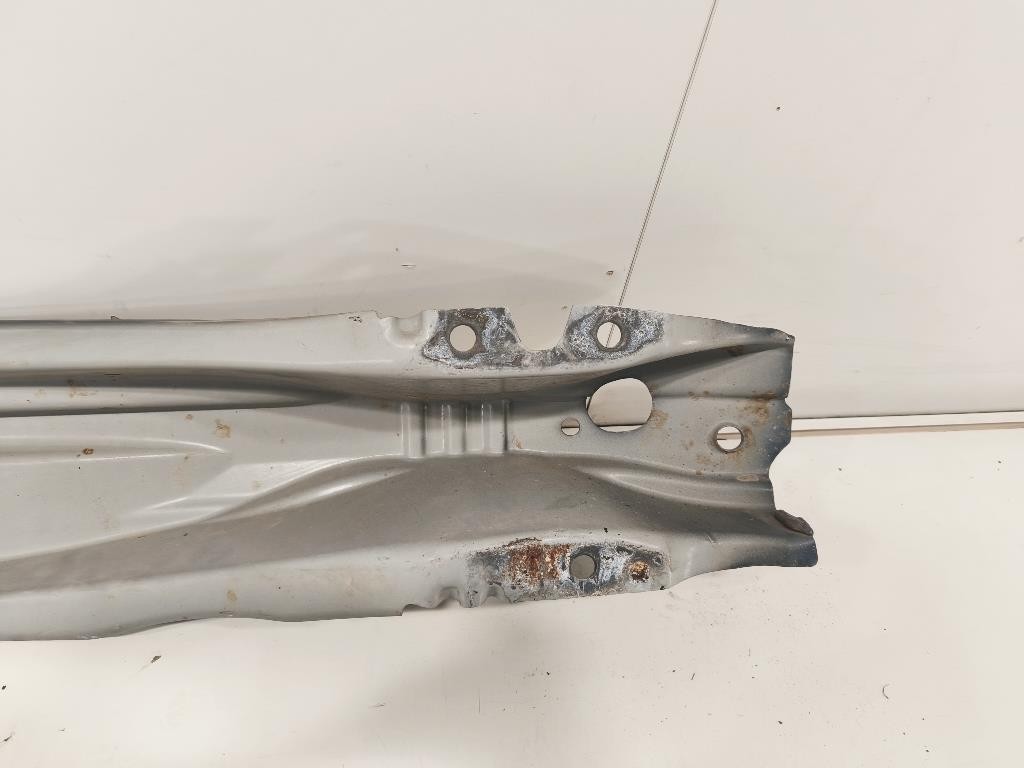 Traversa Paraurti POST 31395572 Volvo XC60 I 2009