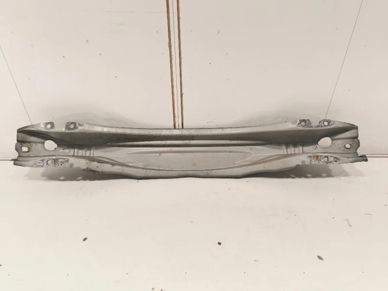 Traversa Paraurti POST 31395572 Volvo XC60 I 2009