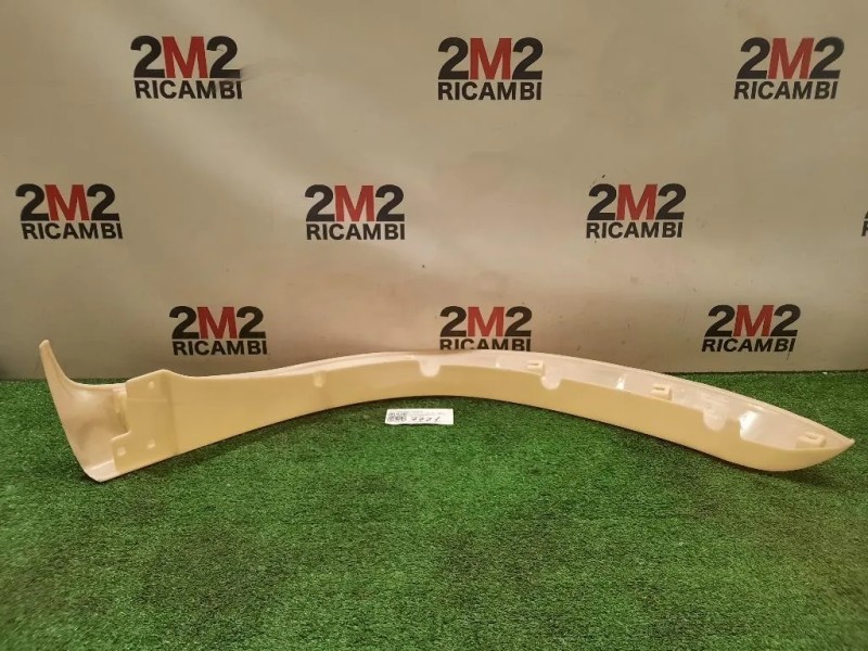 Parafanghino ANT SX MB8151582 PRASCO Mitsubishi L200 II 1997