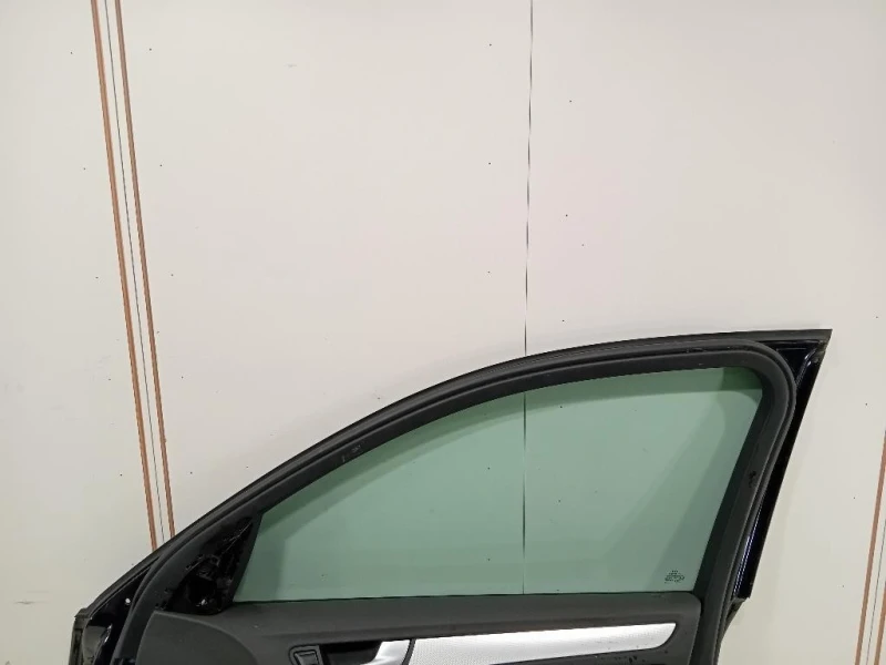 Porta ANT DX 8K0831052J Audi A4 8K2 2012
