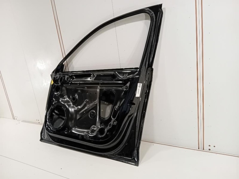Porta ANT DX 8W0831052 Audi A4 8W5 Avant 2015