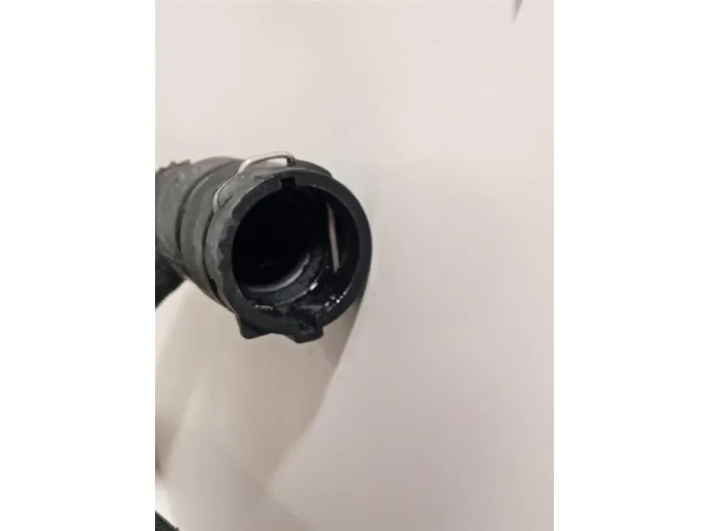 TUBO Acqua Radiatore Acquatermostato GJ328260AA Jaguar E-pace 2017