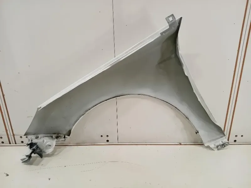 Parafango ANT DX 2171302 Ford Focus IV SW 2011