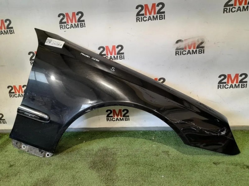 Parafango ANT DX A2098800418 Mercedes Classe CLK C209 2003