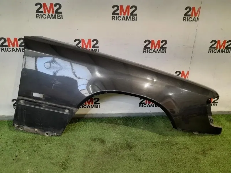 Parafango ANT DX A1248805018 Mercedes Classe E W124 1985