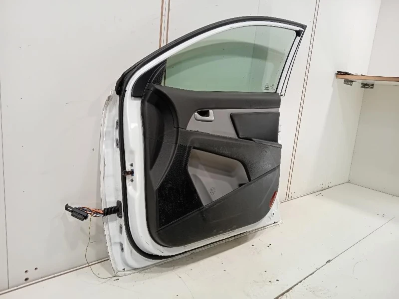 Porta ANT DX 760043W011 Kia Sportage III 2010