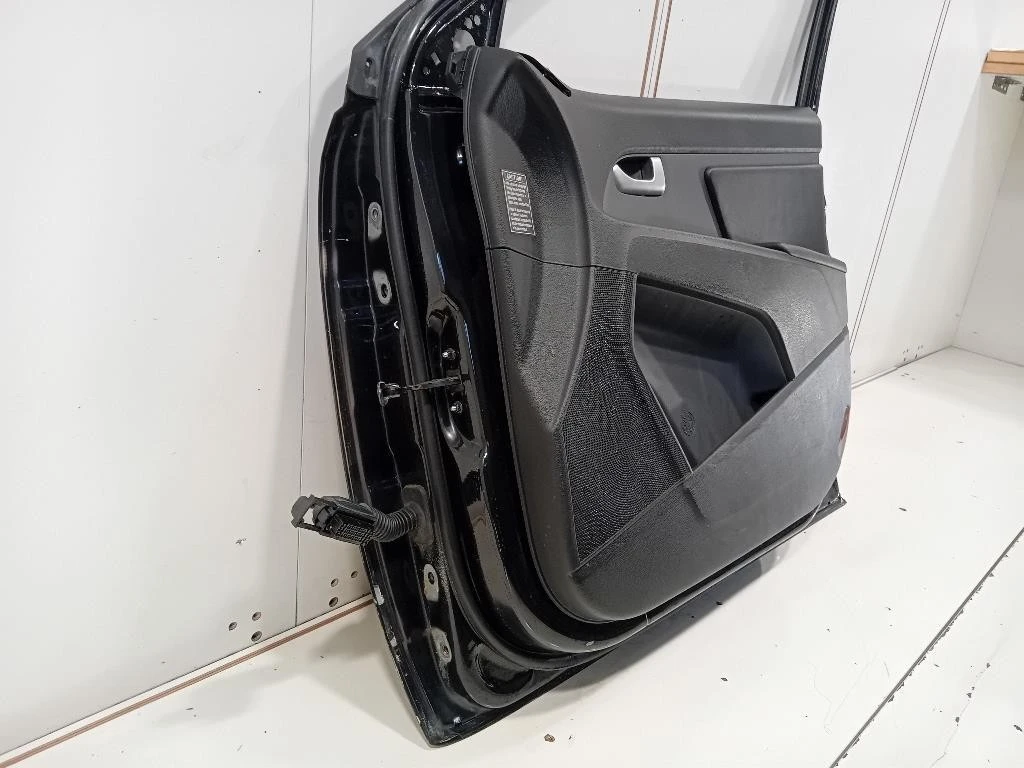 Porta ANT DX 760043W011 Kia Sportage III 2010