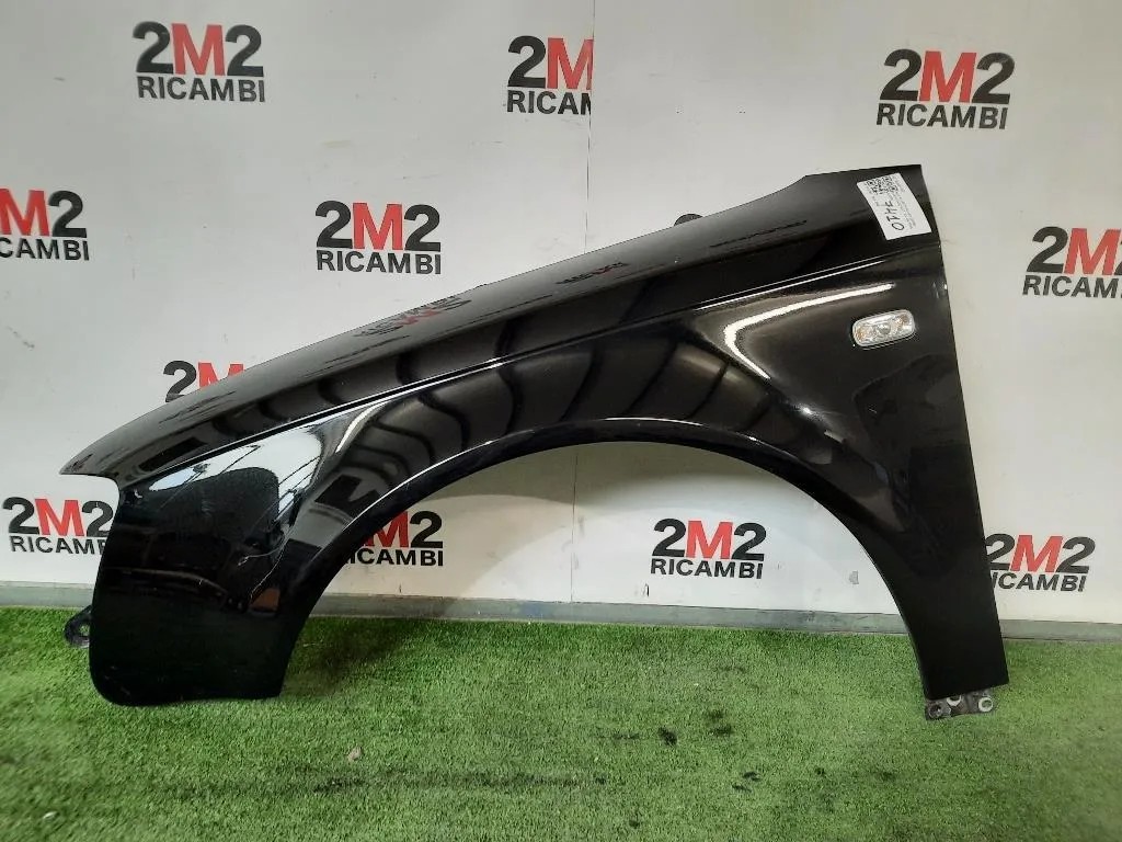 Parafango ANT SX 8E0821105F Audi A4 8ED Avant 2005