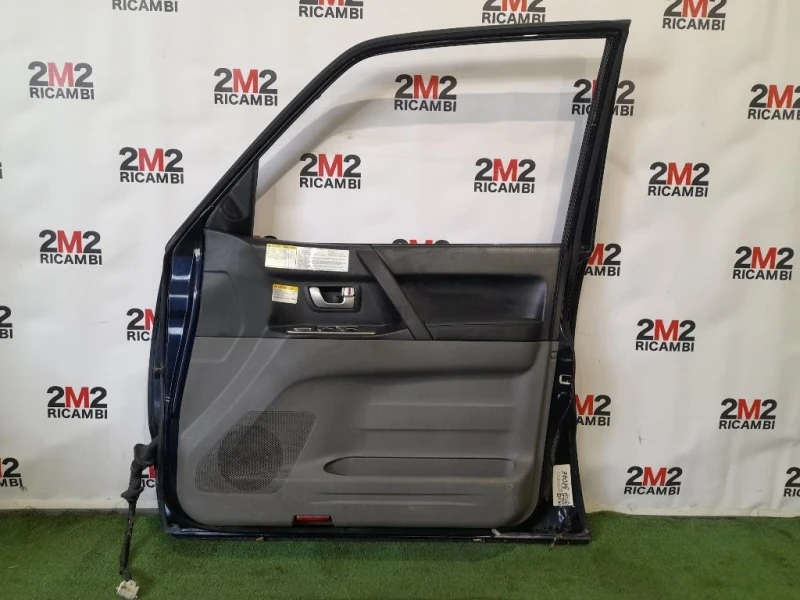 Porta ANT DX 5700A884 Mitsubishi Pajero III 2000