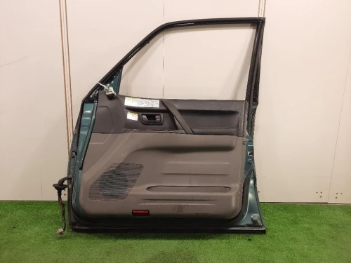 Porta ANT DX 5700A884 Mitsubishi Pajero III 2000