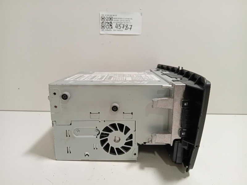 Unità Autoradio A166 900 98 08 NO CODICE SBLOCCO Mercedes Classe ML W166 2012