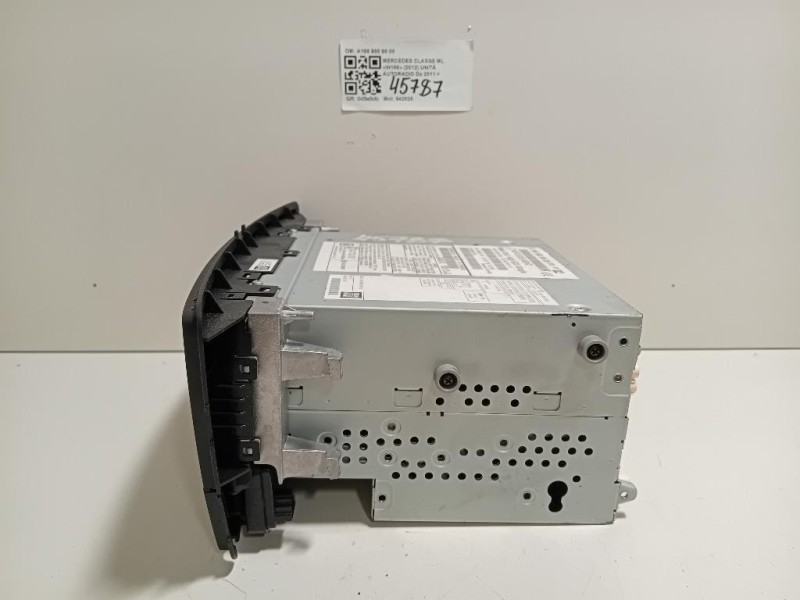Unità Autoradio A166 900 98 08 NO CODICE SBLOCCO Mercedes Classe ML W166 2012
