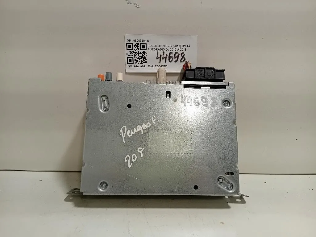 Unità Autoradio 9806730180 Peugeot 208 I 2012