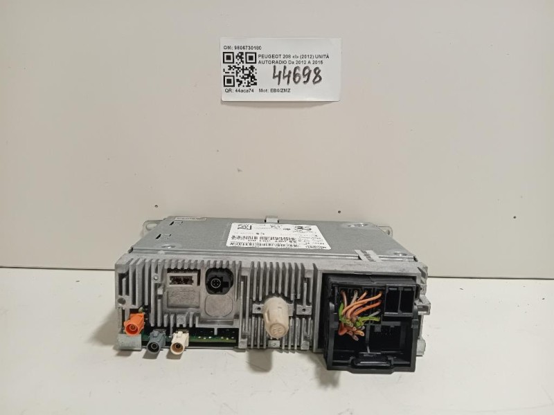 Unità Autoradio 9806730180 Peugeot 208 I 2012