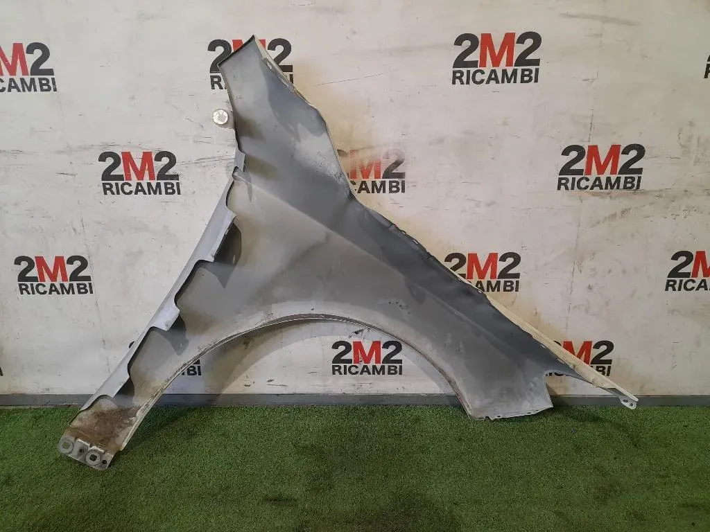 Parafango ANT SX A2048801318 Mercedes Classe C S204 SW 2011