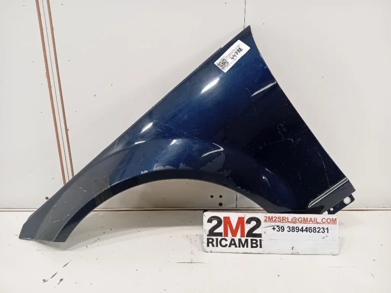 Parafango ANT SX A2048801318 Mercedes Classe C W204 2011