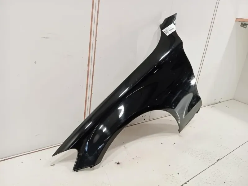 Parafango ANT SX A2058800118 Mercedes Classe C W205 2014