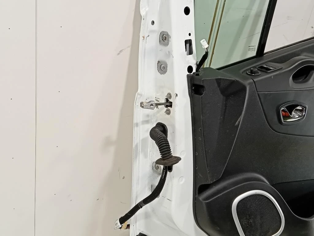 Porta ANT DX 95531021 Opel Vivaro B 2015