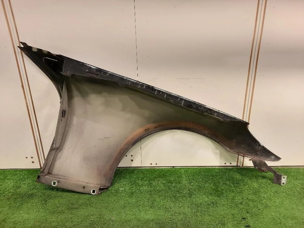 Parafango ANT SX  Mercedes Classe SLK R171 2004