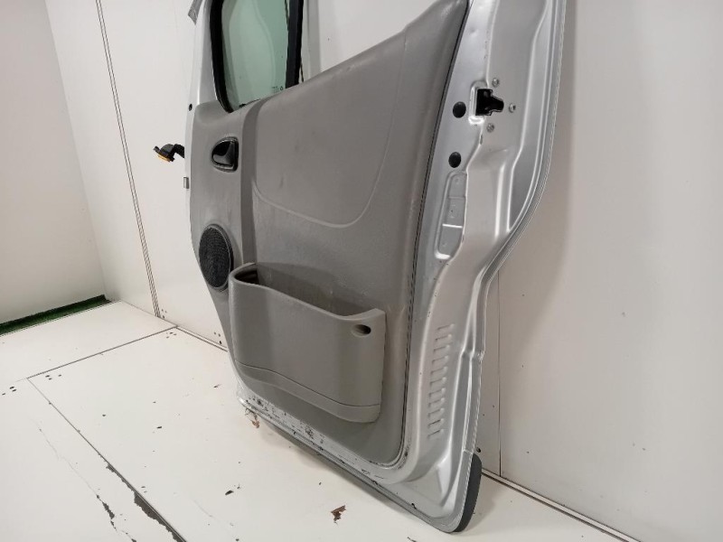 Porta ANT DX 7751478601 Renault Trafic III 2007