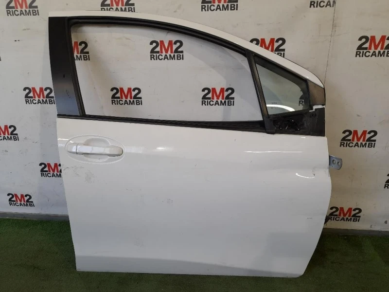 Porta ANT DX 670010D500 Toyota Yaris IV 2012