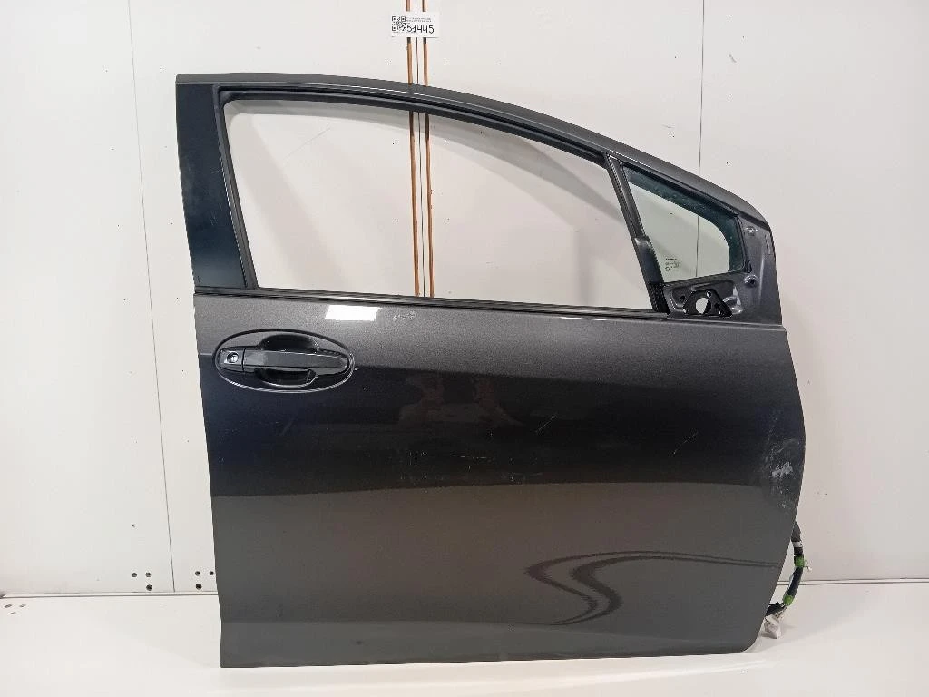 Porta ANT DX 670010D500 Toyota Yaris IV 2012