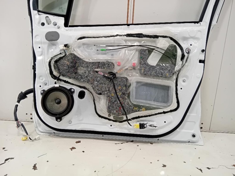 Porta ANT DX 670010D500 Toyota Yaris IV 2014