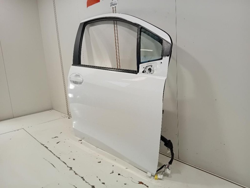 Porta ANT DX 670010D500 Toyota Yaris IV 2014