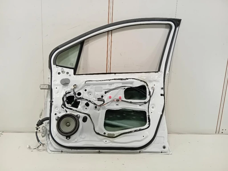 Porta ANT DX 670010D500 Toyota Yaris IV 2017