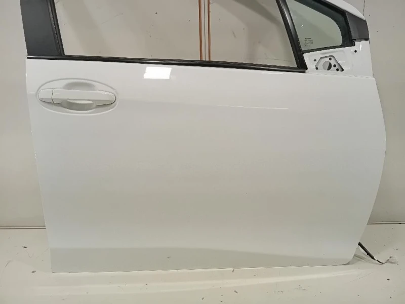 Porta ANT DX 670010D500 Toyota Yaris IV 2017