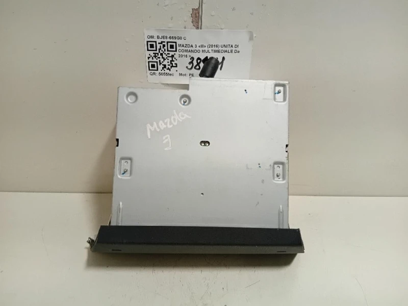 Unita DI Comando Multimediale BJE8669G0C Mazda 3 III 2016
