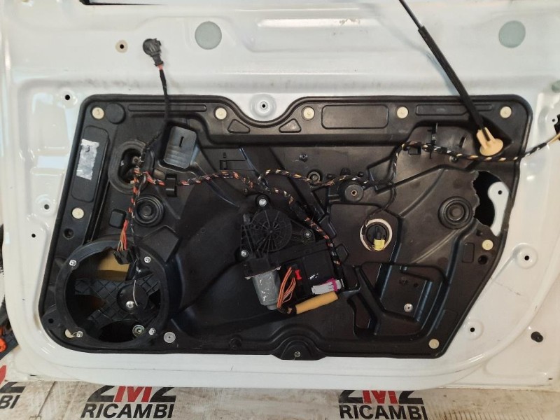 Porta ANT DX 5K4831056H Volkswagen GOLF VI 2009