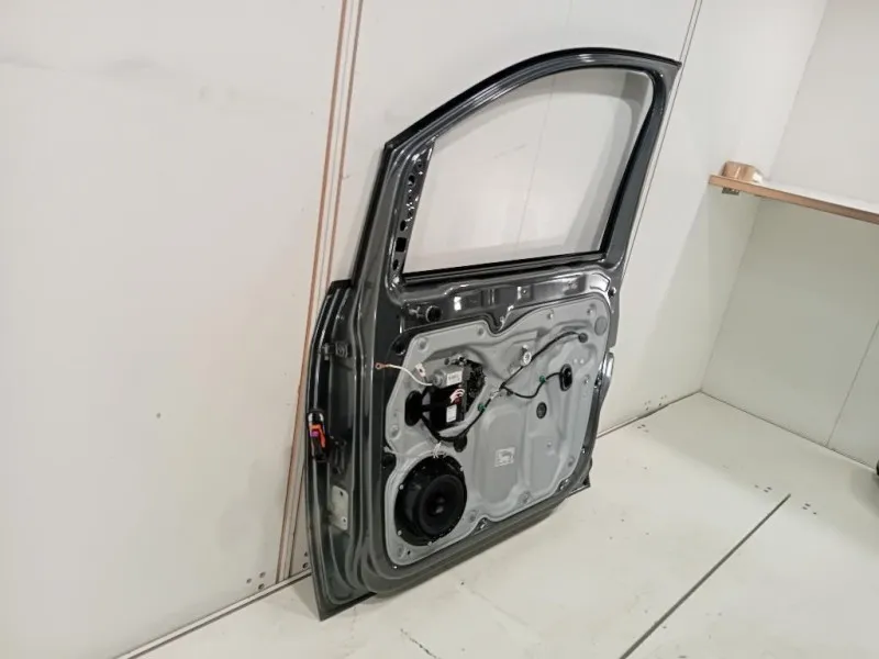 Porta ANT DX 1T0831056AB Volkswagen Touran III 2010