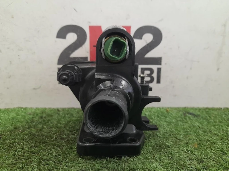 Valvola Termostatica Completa 1336AF Peugeot 207 2010