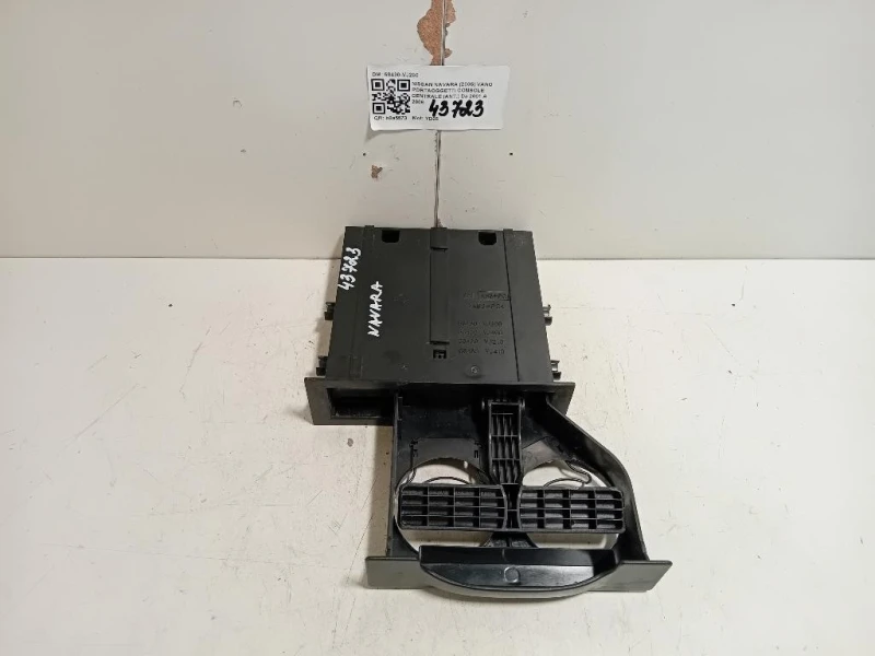 VANO Portaoggetti Console Centrale ANT 68430-VJ200 Nissan Navara 2005