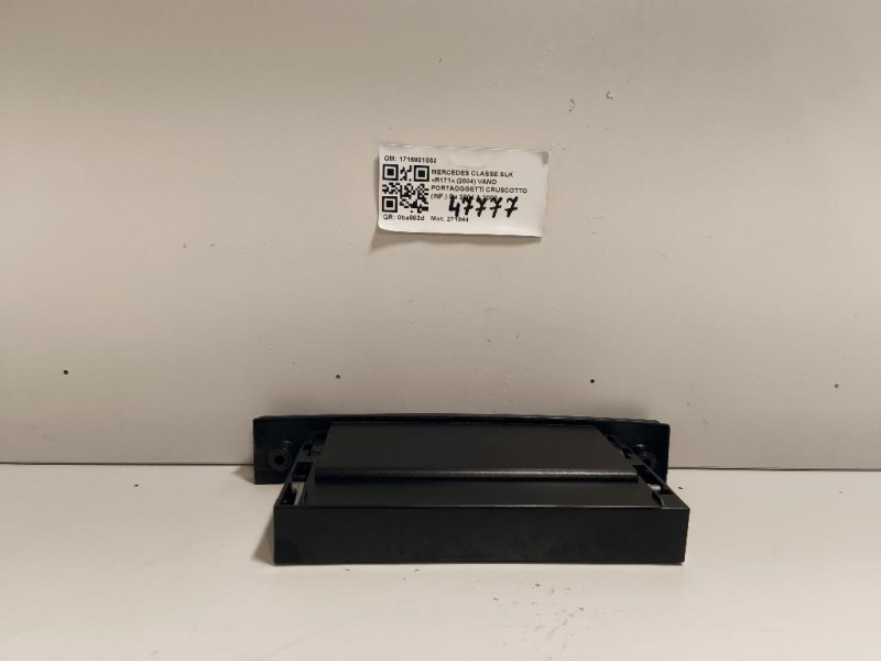 VANO Portaoggetti Cruscotto INF 1716801052 Mercedes Classe SLK R171 2004