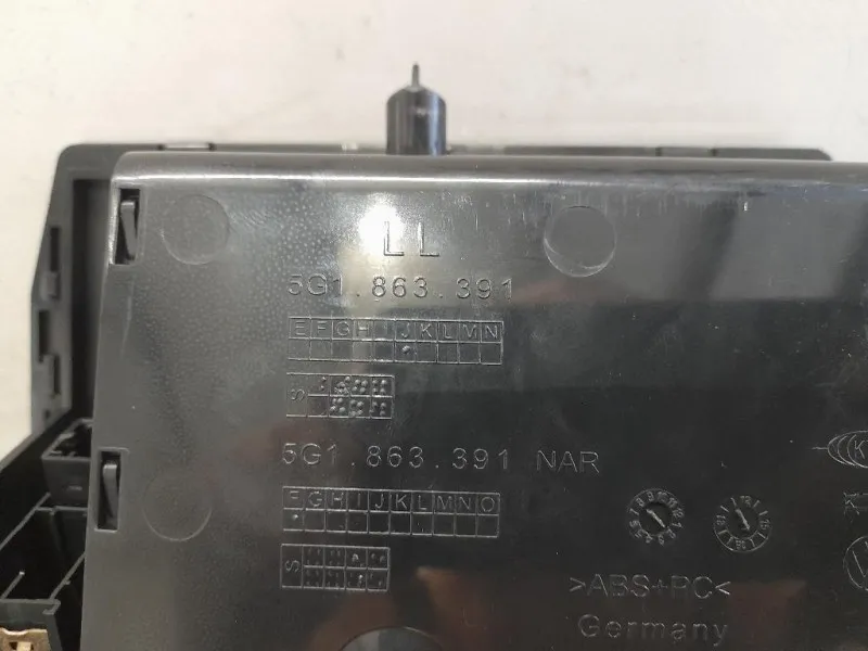 VANO Portaoggetti Cruscotto Centrale 5G1863391 Volkswagen GOLF VII 2017