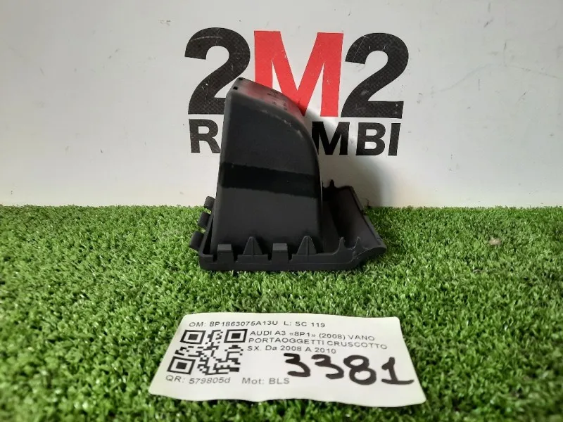 VANO Portaoggetti Cruscotto SX 8P1863075A13U Audi A3 8P1 2008