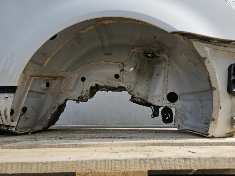 Parafango POST SX A1716300521 Mercedes Classe SLK R171 2004