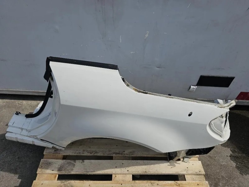 Parafango POST SX A1716300521 Mercedes Classe SLK R171 2004