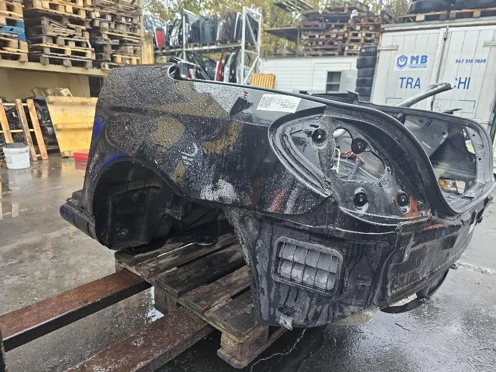 Parafango POST SX A1716300521 Mercedes Classe SLK R171 2008