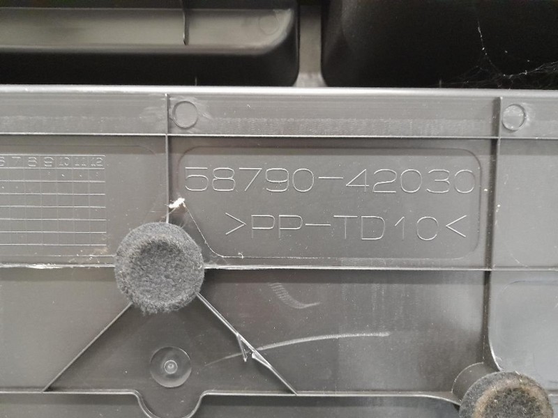 Vasca Contenitore VANO Bagagliaio 5879042030 Toyota RAV 4 III 2006