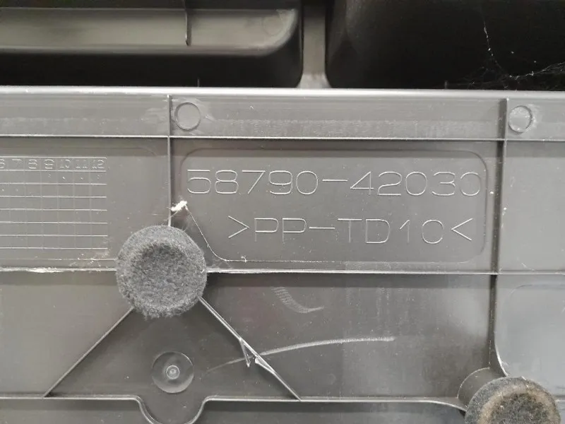 Vasca Contenitore VANO Bagagliaio 5879042030 Toyota RAV 4 III 2006