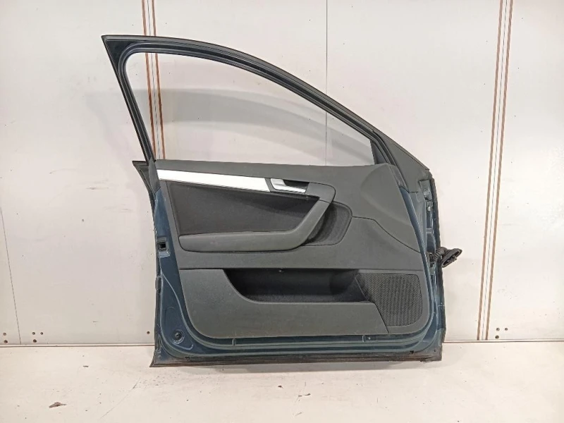 Porta ANT SX 8P4831051A Audi A3 8PA Sportback 2010