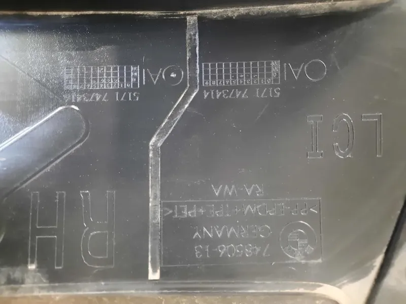 Parasassi Passaruota Interno LATO POST ANT DX 51717039678 Bmw Serie 3 E46 Berlina 1998