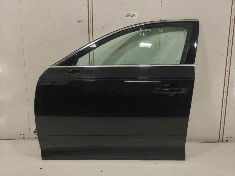 Porta ANT SX 8W0831051 Audi A4 8W2 2015