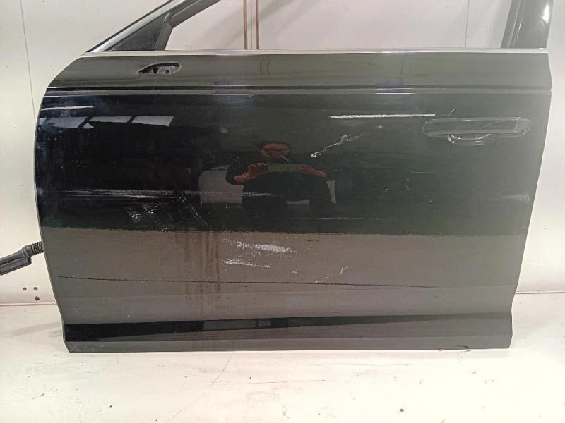 Porta ANT SX 8W0831051 Audi A4 8W5 Avant 2015