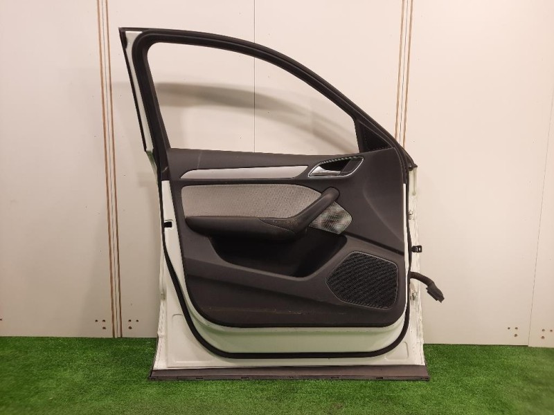 Porta ANT SX Audi Q3 8UB 2012