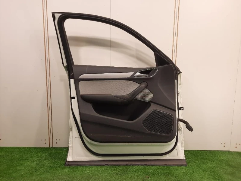 Porta ANT SX Audi Q3 8UB 2012