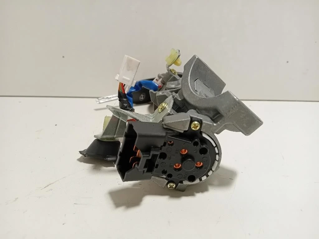 Bloccasterzo 819003Z000 Hyundai I40 2012